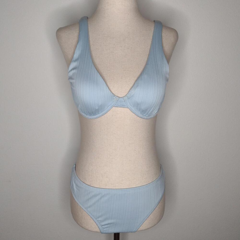 NWOT Splendid Women's Blue Two Piece Swimsuit Size Medium